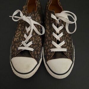 Kids Size 4 CONVERSE All Star Leopard Low Top Sneakers EUC